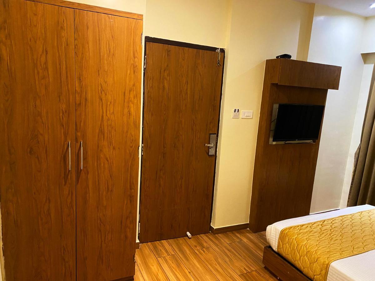 Hotel Pearl'S Bkc Inn- Near Trade Centre, Visa Consulate Mumbai Kültér fotó